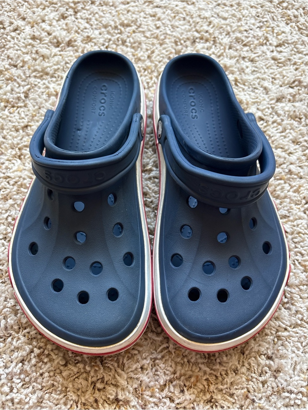 Crocs Unisex Bayaband Clogs Navy Blue Red Stripe Slip-On Women’s 10 Men’s 8